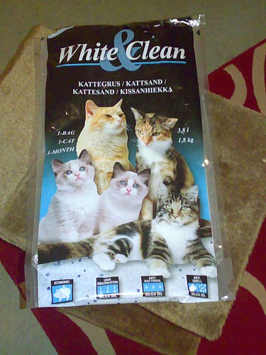 [white&clean.jpg]