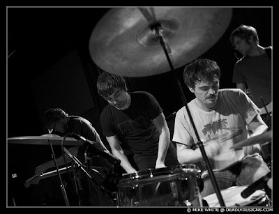 Esquizofrenia: Muere baterista de MSTRKRFT, Maserati y LCD Soundsystem