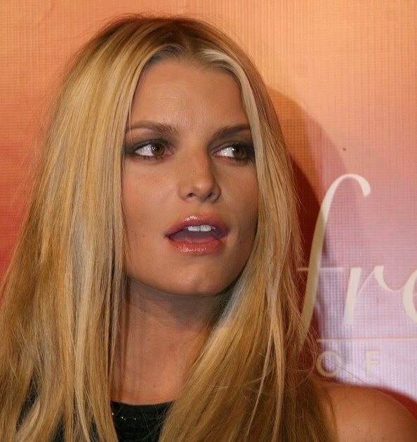 JESSICA SIMPSON IS A LOT OF COUNTRY