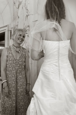 bride-mum-camden bride and mother talk at register office