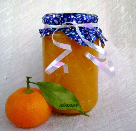 Homemade mandarin marmalade