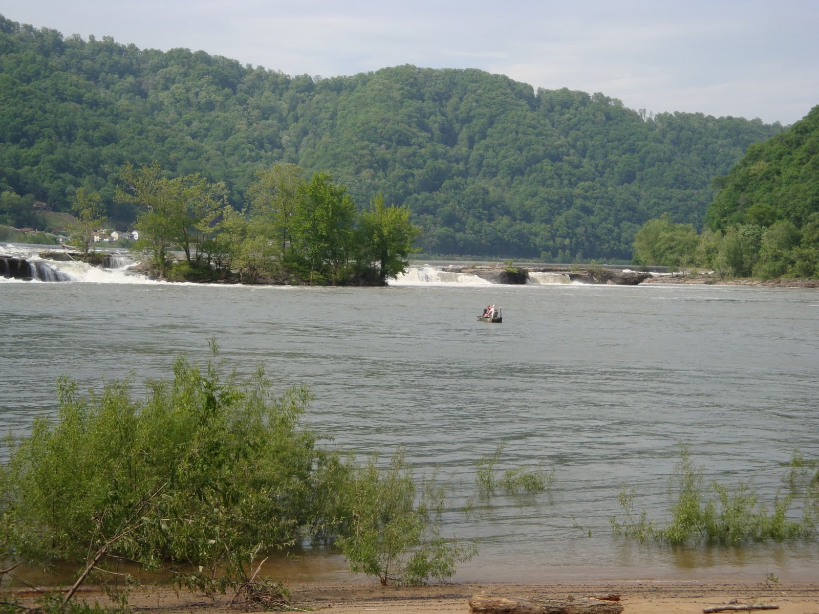 The Shutter Bug Hawk's Nest State Park, WV & New River WV