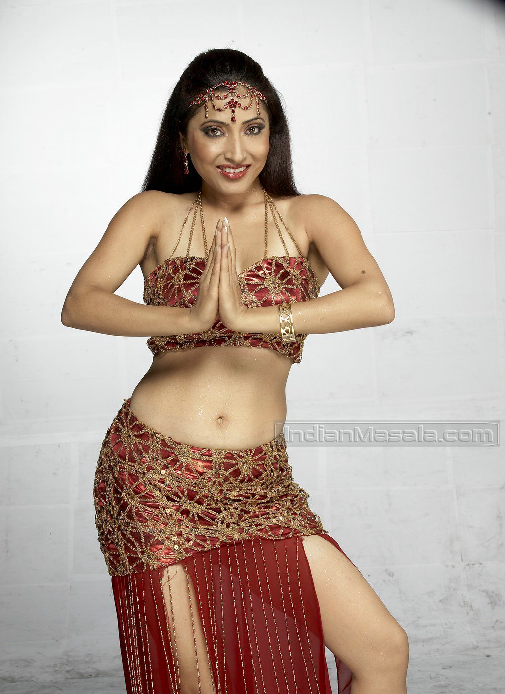 Hot Actress Gallery South Indian Actress Pooja Bharathi Photos 