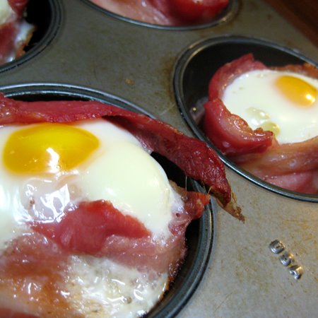 [bacon+egg+450.jpg]
