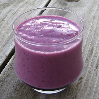 James' Blueberry and Chocolate Cookie Plant Based Smoothie Recipe