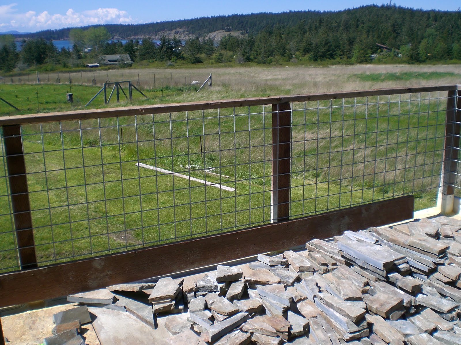 The "New" Manor Project: Deck railing
