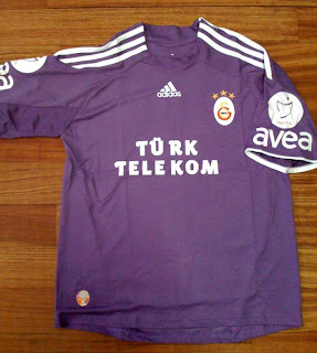 Sahte Forma Alma,Aldırtma!!!: Galatasaray 2009-2010 Sahte Majesty(Mor