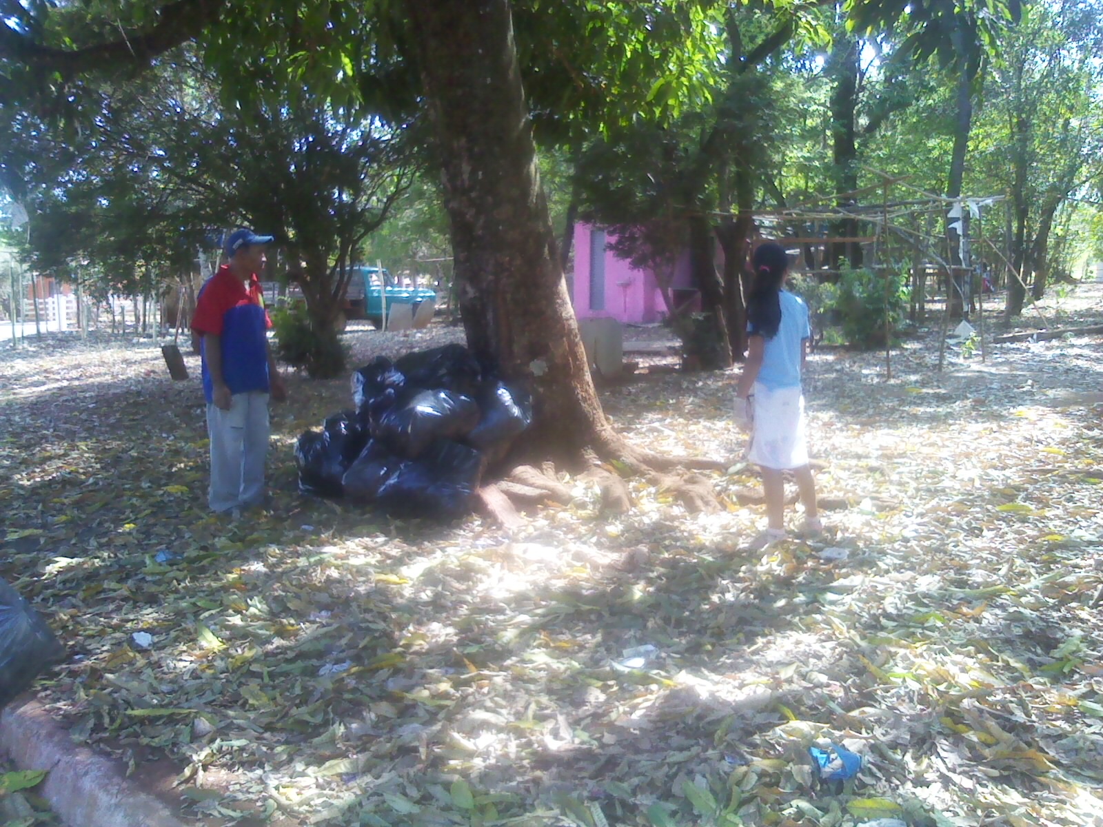 CAPELA RIO DO PEIXE LIXO APOS FESTA CAPELA CAPELA RIO DO PEIXE LIXO APOS FESTA CAPELA