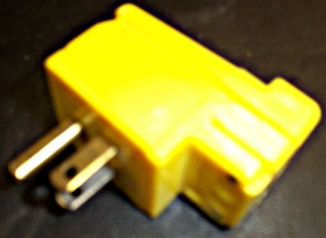[right+angle+male+110+plug.jpg]