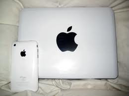 Apple MacBook MB881LL Laptop RP.4.000.000,HUB;0852 1677 7745
