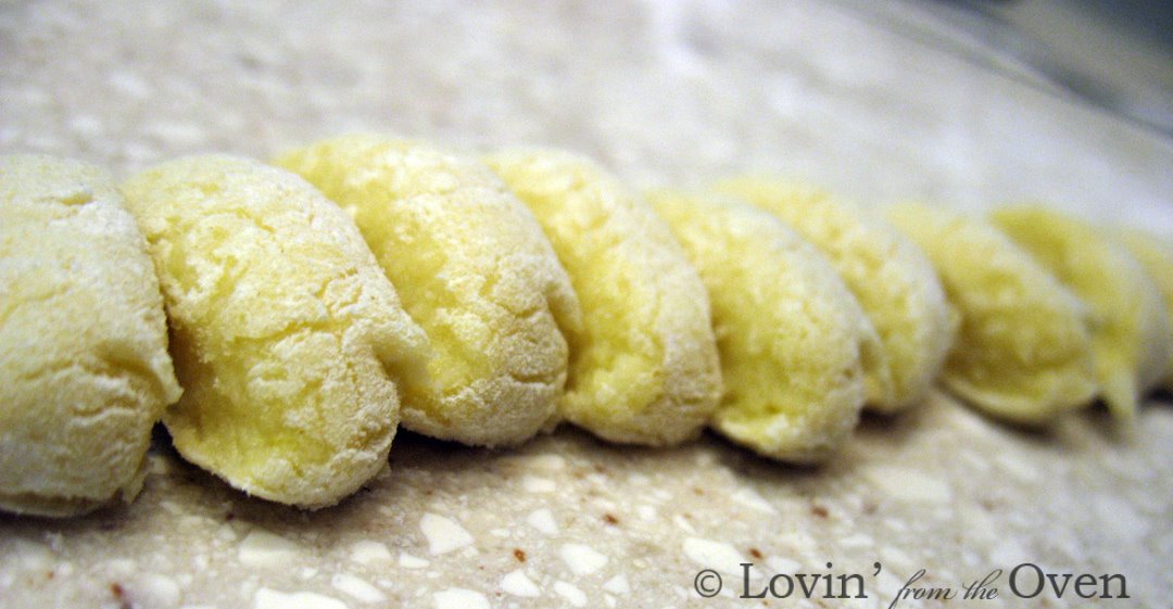 [Gnocchi+in+a+row.jpg]