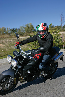 TRIUMPH STREET TRIPLE R