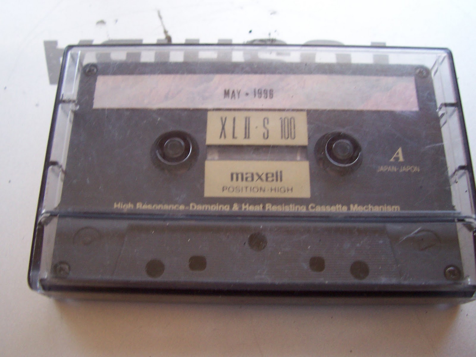 Collectible & Interesting Music Cassette Museum Maxell XLIIS 100