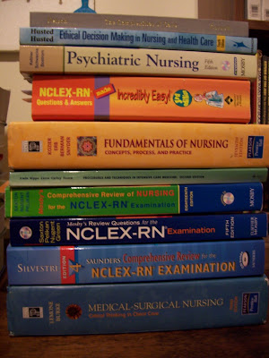 cxlxmxrx: Nursing textbooks: cleaning out after graduation