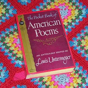 Acá y allá : American Poems