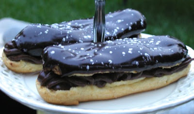 db-2+eclairs+outside.JPG
