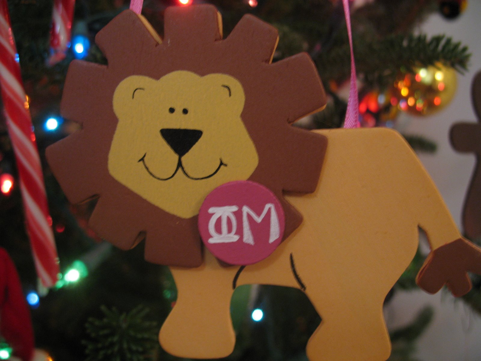 [Phi-Mu-Lion-ornament.jpg]