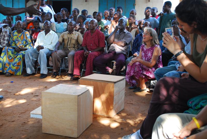 [Amy+in+her+new+role+(Medium).JPG]