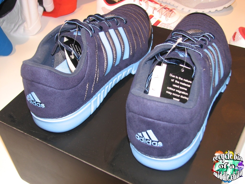Recycle of a Child: Fluid Trainer: adidas' Fall/Winter 2010 Treat