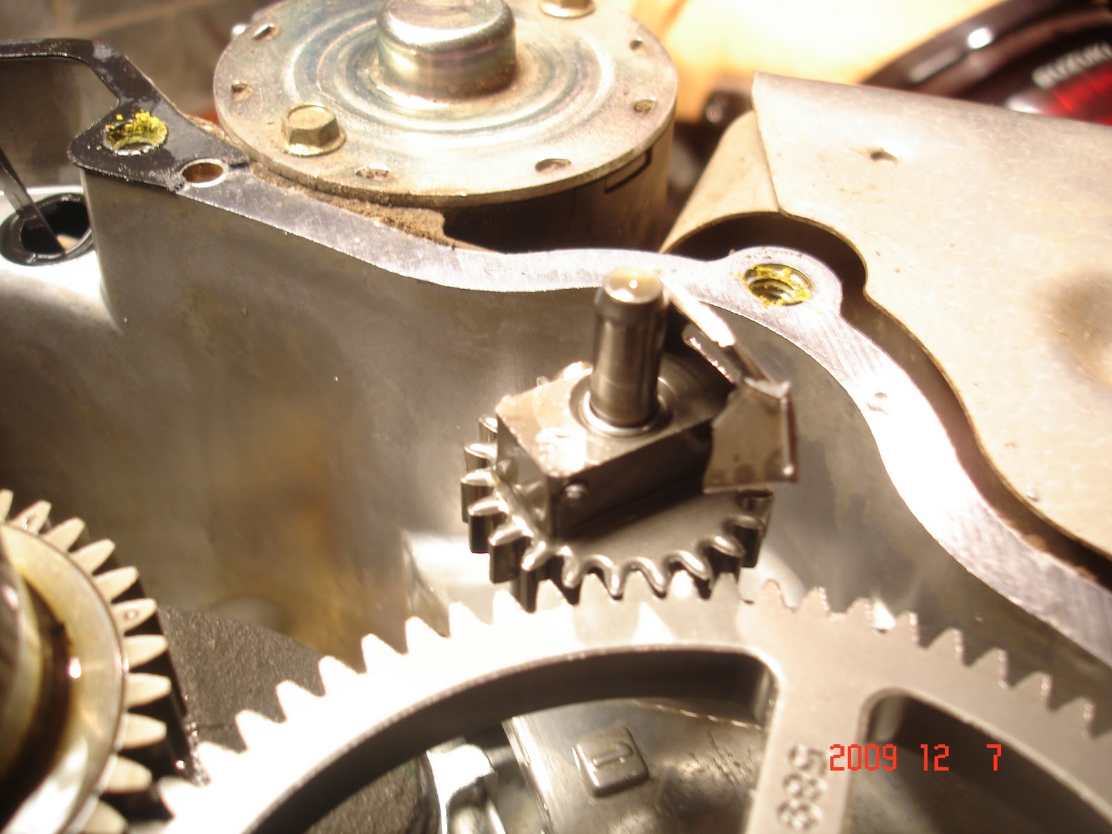 B-Jay's Motorsports LLC: Governor repair on briggs and stratton 21hp