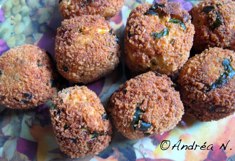 [Bolinhosdetofucomcenoura1.jpg]