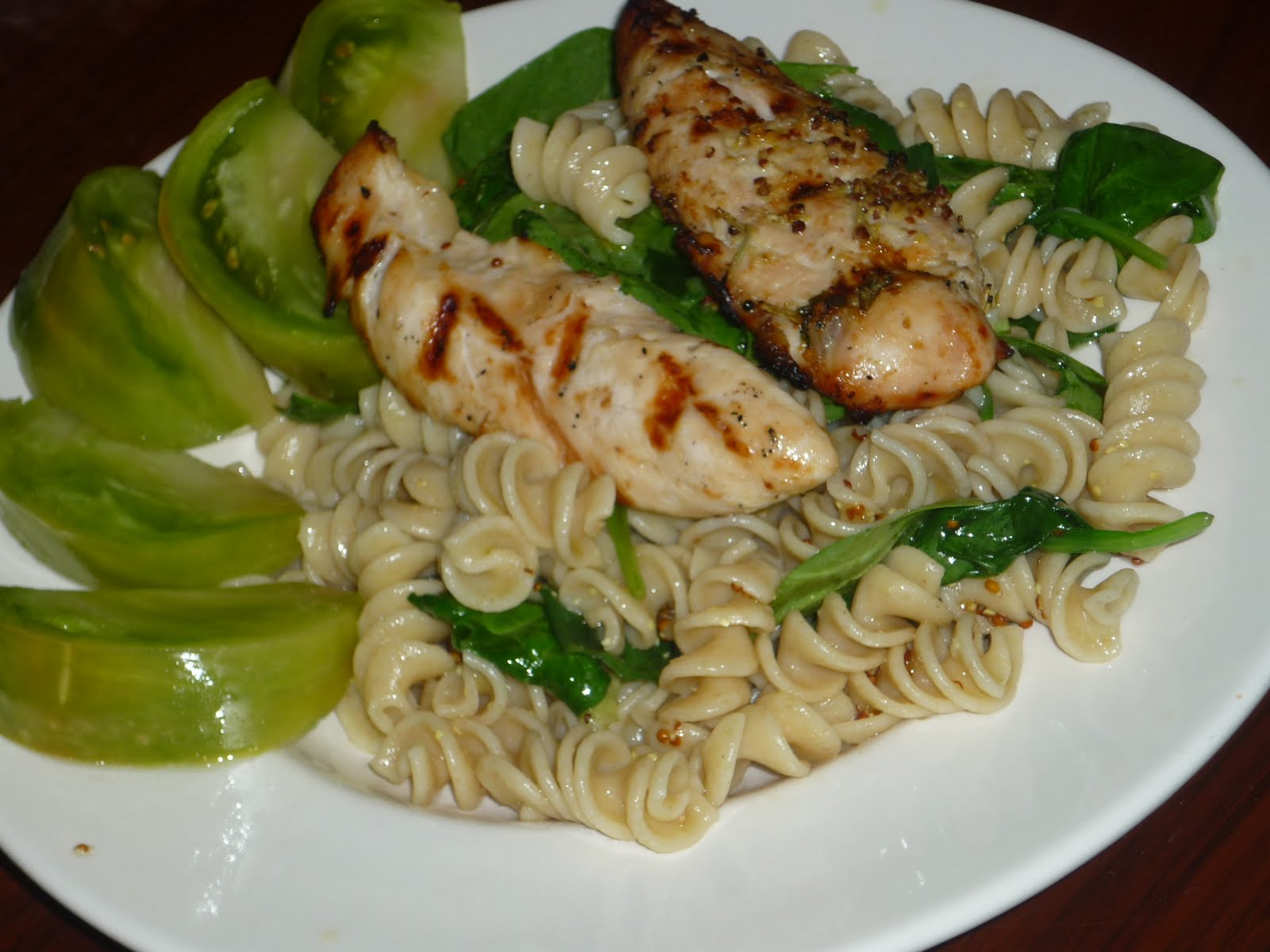 Fine Meal Woman Bow Tie Pasta with Rosemary Grilled Chicken and Spinach