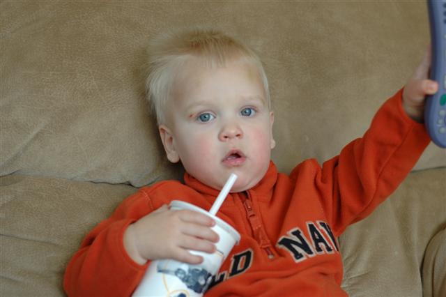 [DSC_0004+(Small).JPG]