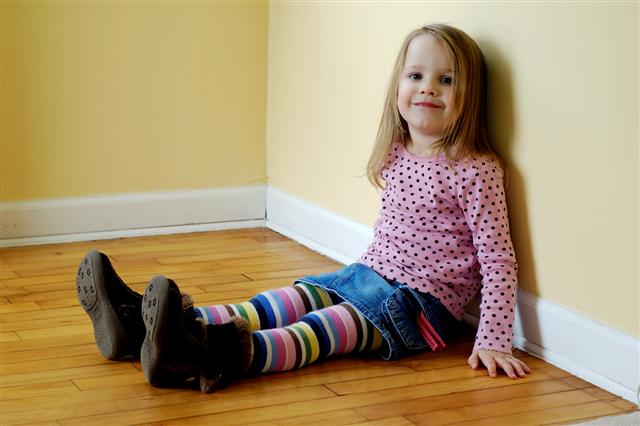 [kids1-13.039+(Small).jpg]