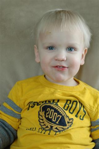 [DSC_0086+(Small).JPG]