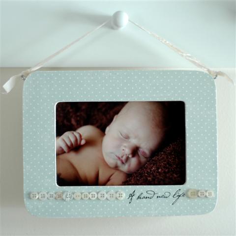 [a+brand+new+life+frame+(Small).JPG]