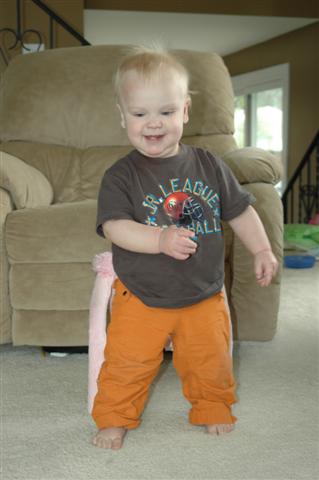 [DSC_0023+(Small).JPG]