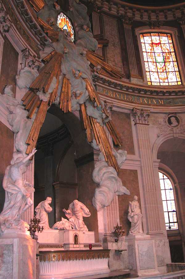 PARIS ARCHITECTURE: SAINT-ROCH