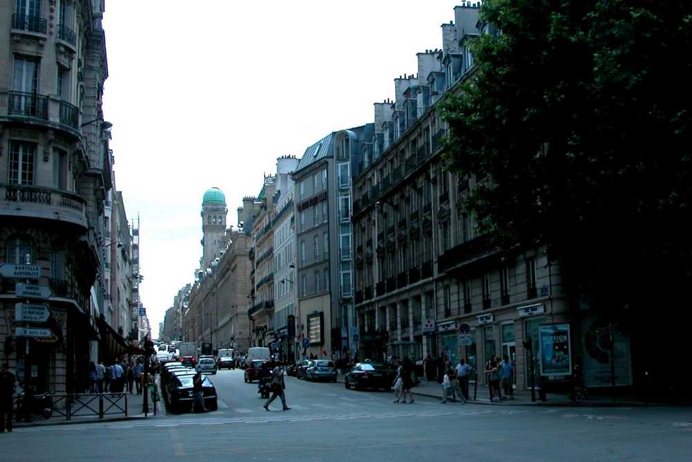 PARIS ARCHITECTURE BOULEVARD STGERMAIN