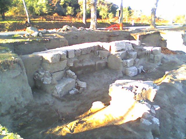 [picture074.jpg]