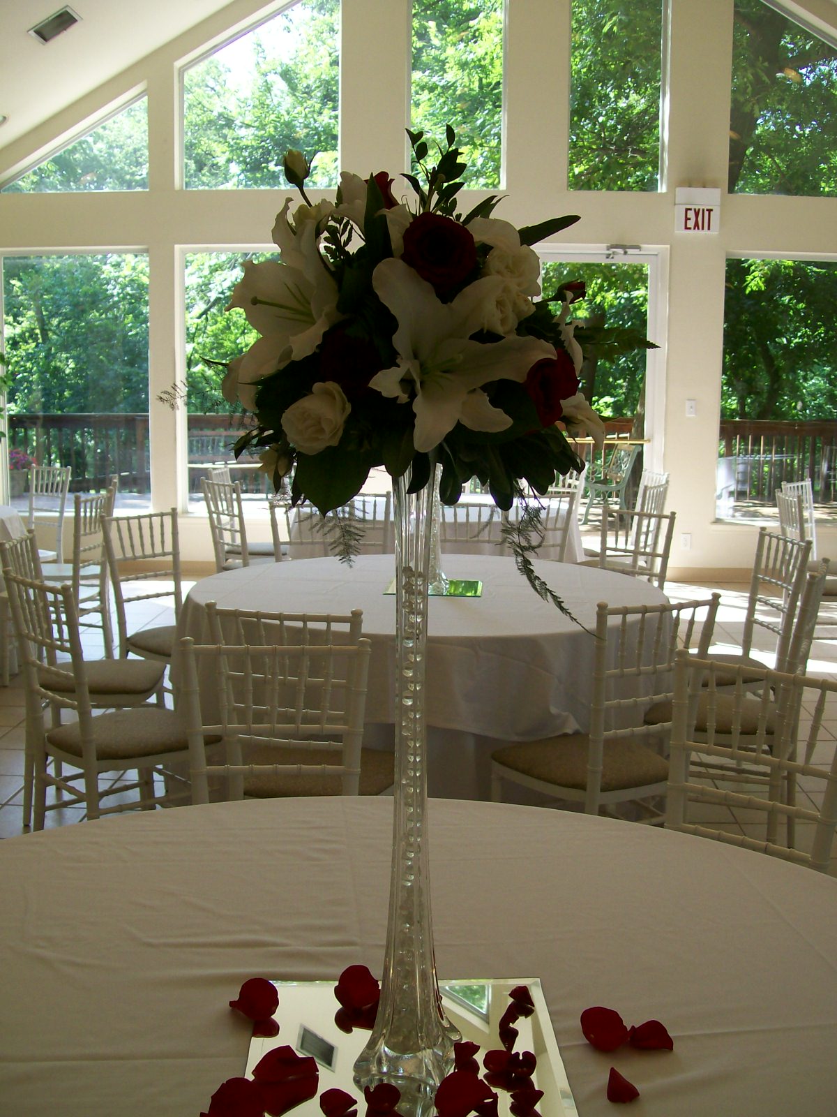 Serving Hands Weddings and Flowers Wedding Flowers