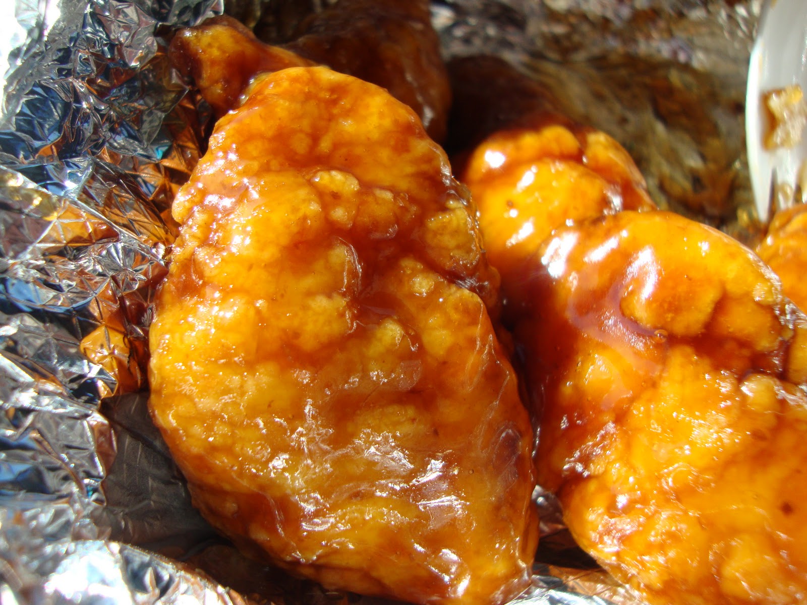 an-immovable-feast-fast-food-showdown-church-s-boneless-wings