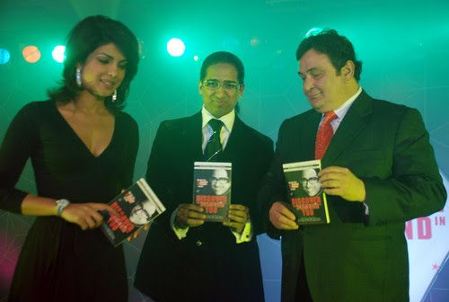 [Priyanka-Chopra-Arindam-Chaudhuri-Arindam-Chaudhuri-and-Rishi-Kapoor-at-the-Launch-of-a-BookDiscover-The-Diamond-in-You-2.jpg]
