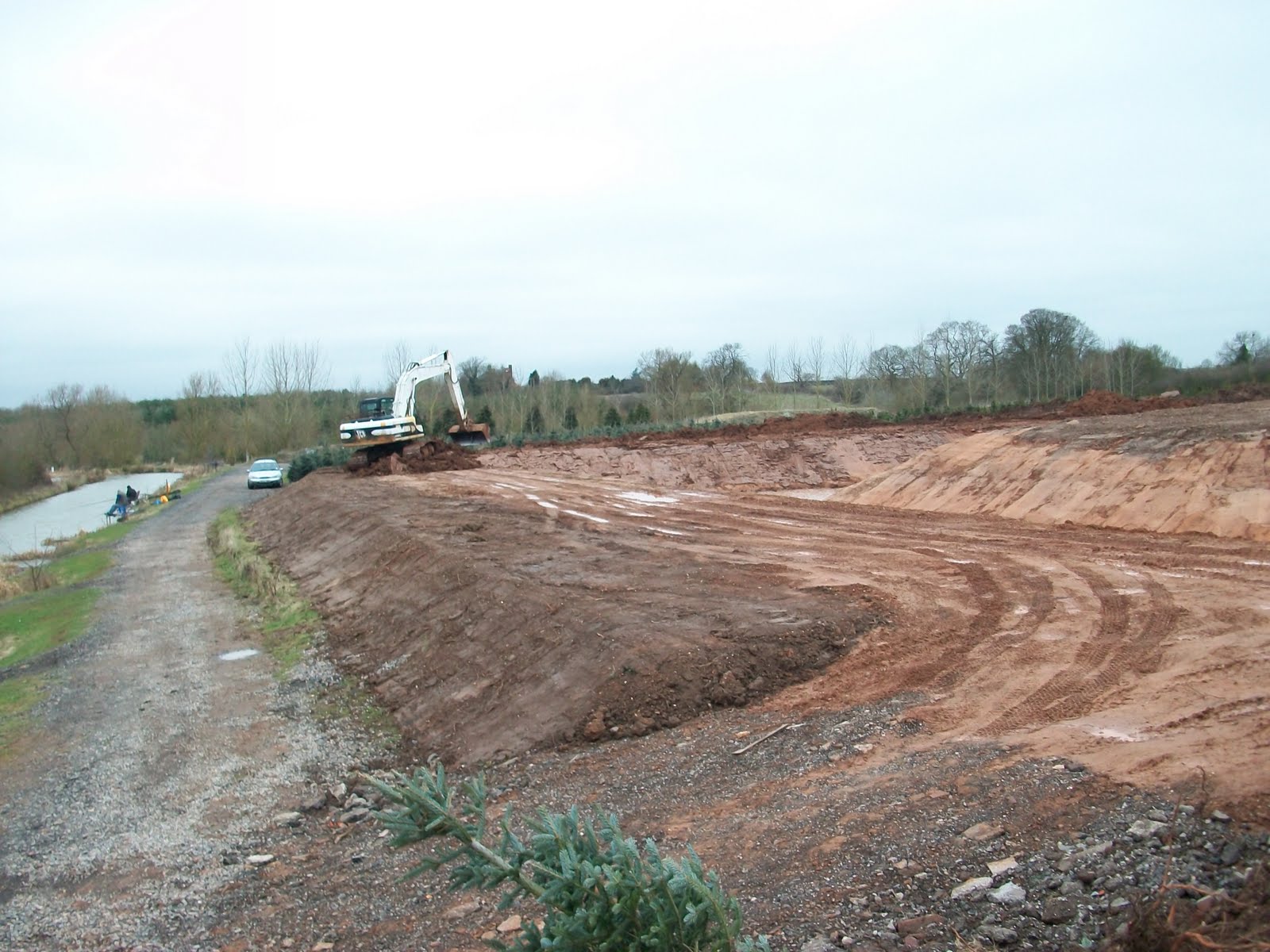Match Fishing in Europe TUNNEL BARN FARM NEW LAKE UNDER CONSTRUCTION