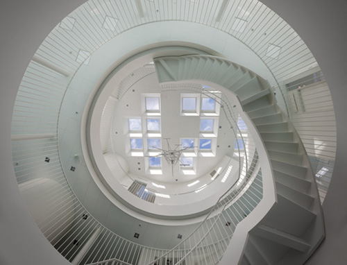Sustainable-Green-Lighthouse-Architecture-by-Danish-Architect-Christensen-&-Co-arkitekter