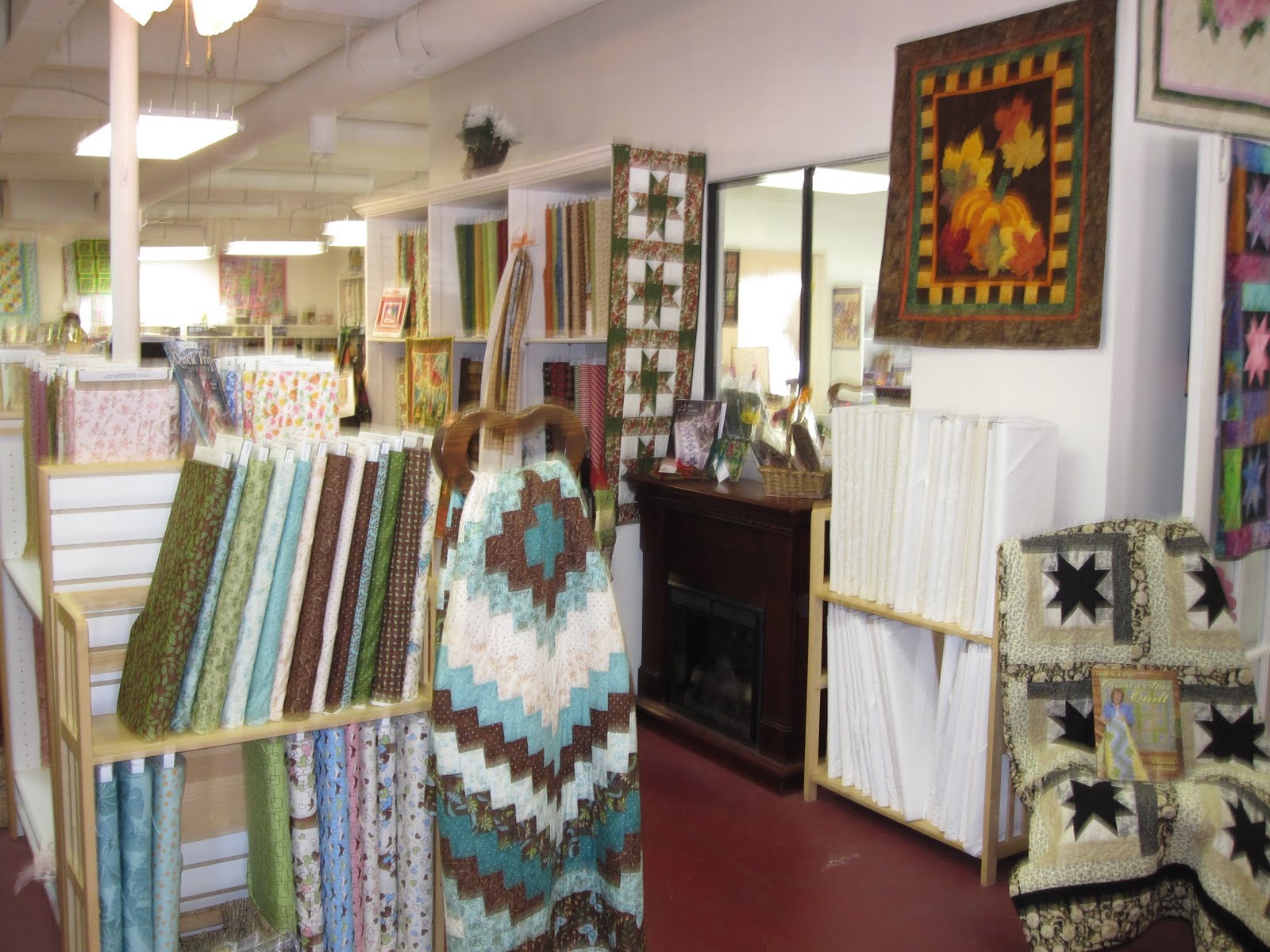 Paula Reid Machine Quilter Durango Quilt Company Durango CO