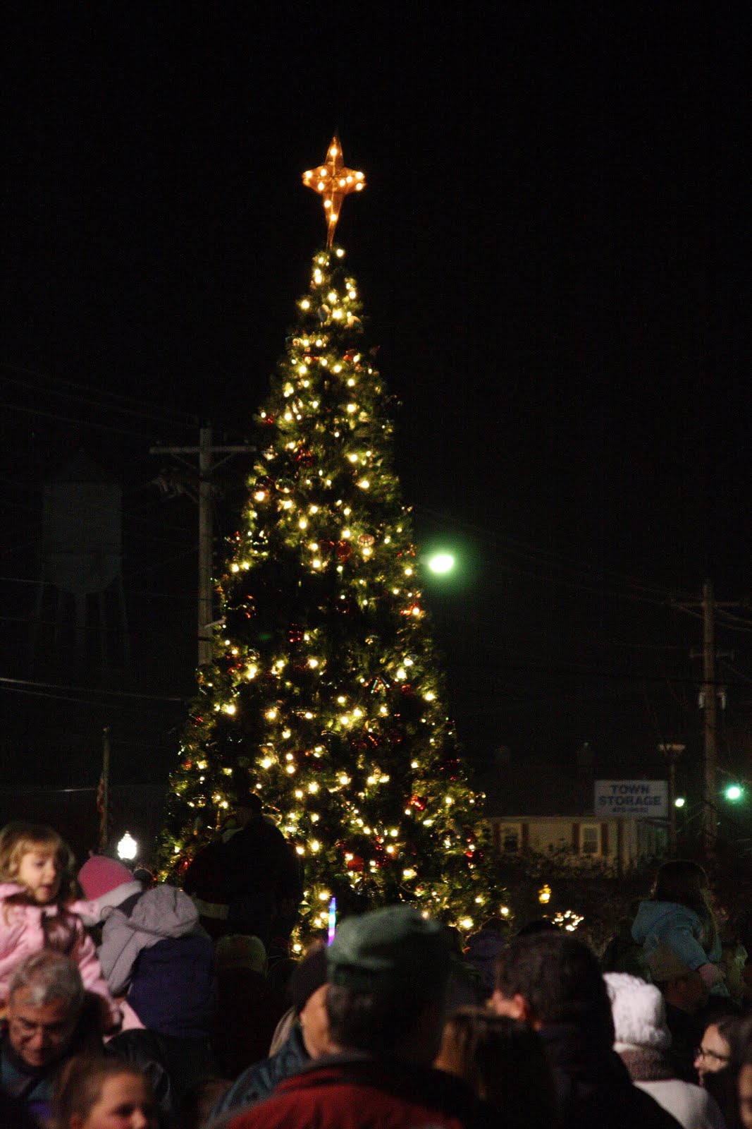 Leonardtown Maryland News Christmas on the Square on Friday, November 26