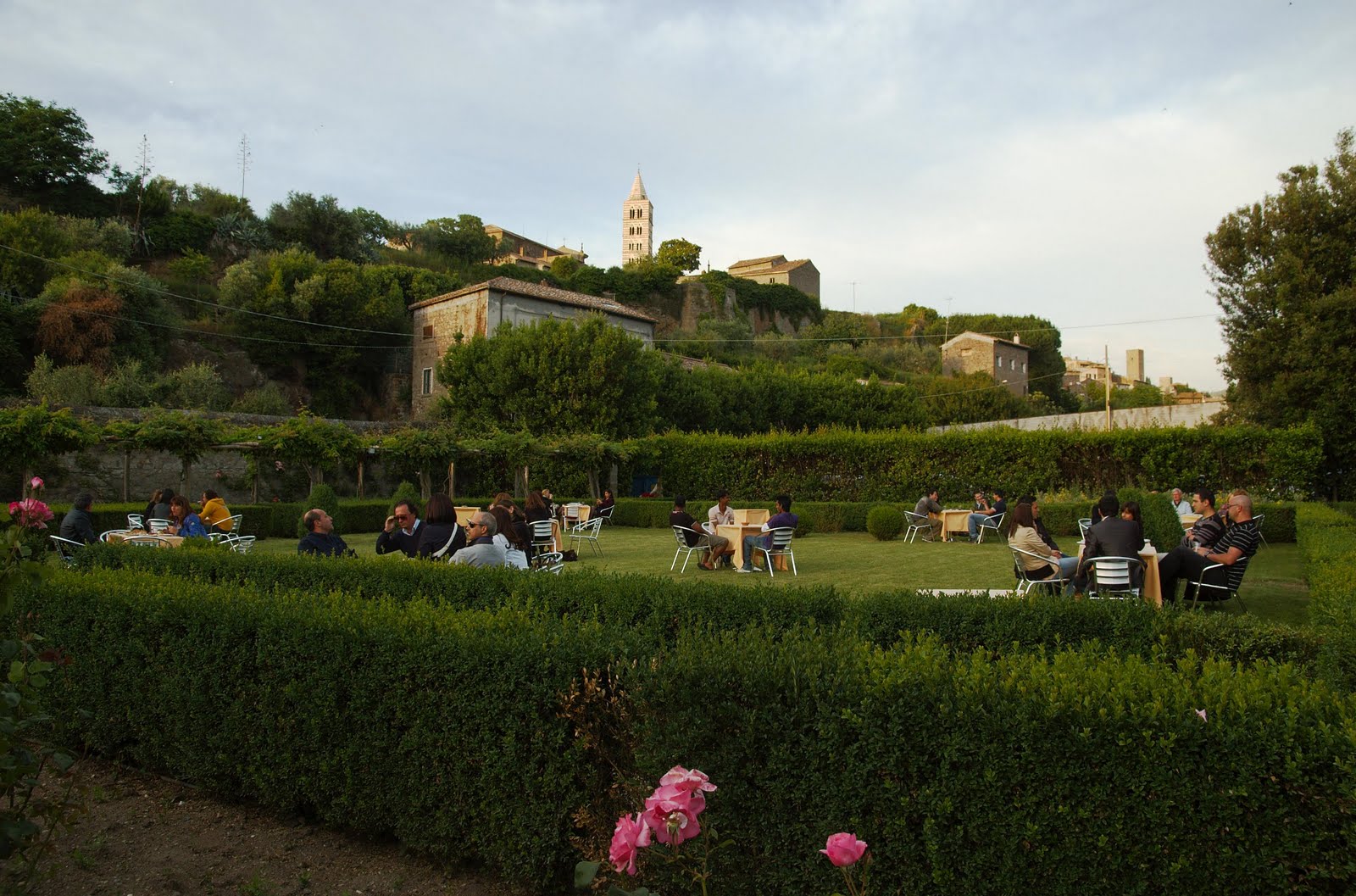 IL TUO COMUNICATO STAMPA Successo per l'inaugurazione della 