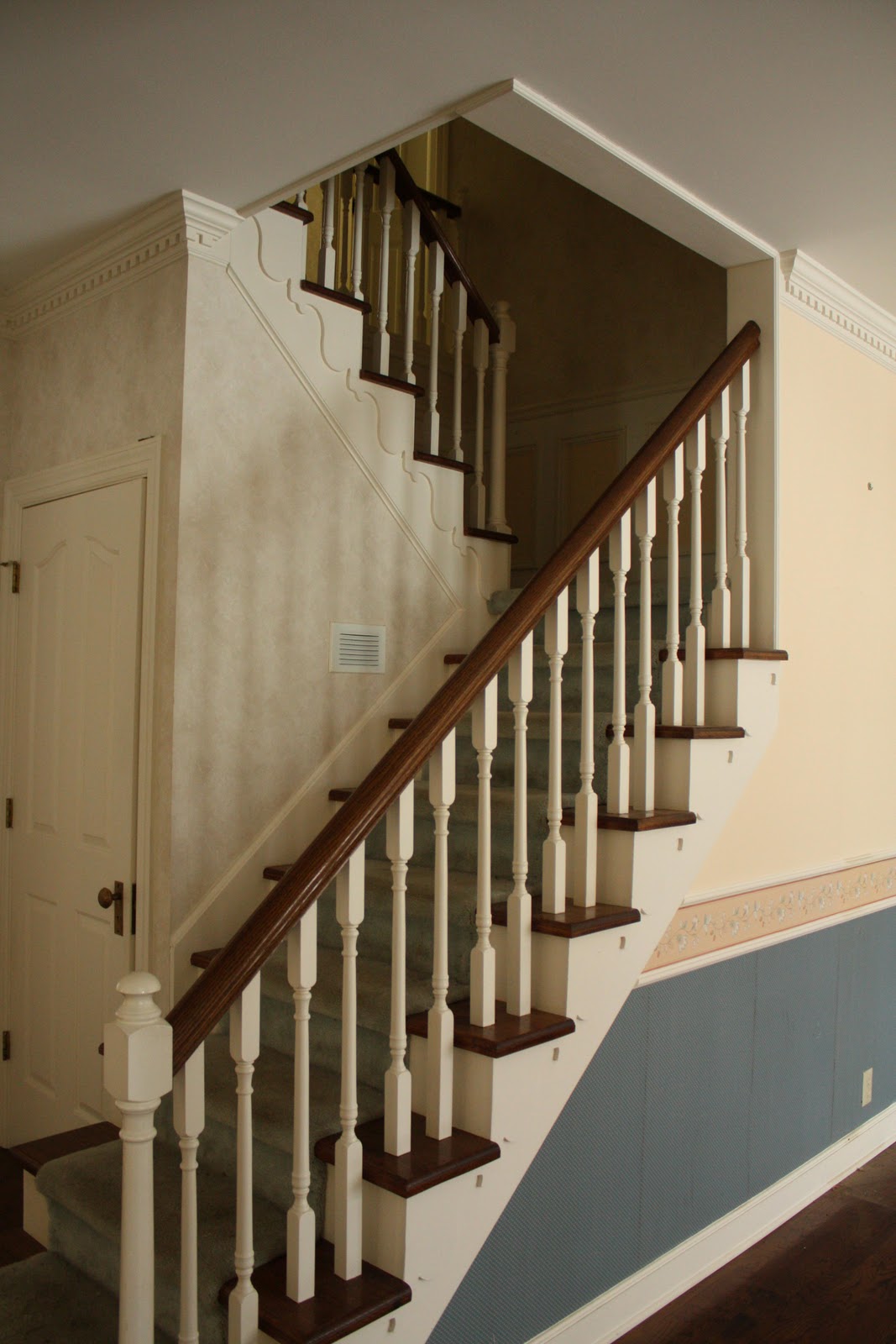 Wallpaper A Stairwell | hd wallon