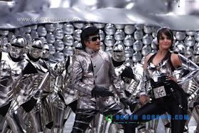 Aishwarya Rai Bachchan Photos with Rajani Kanth 