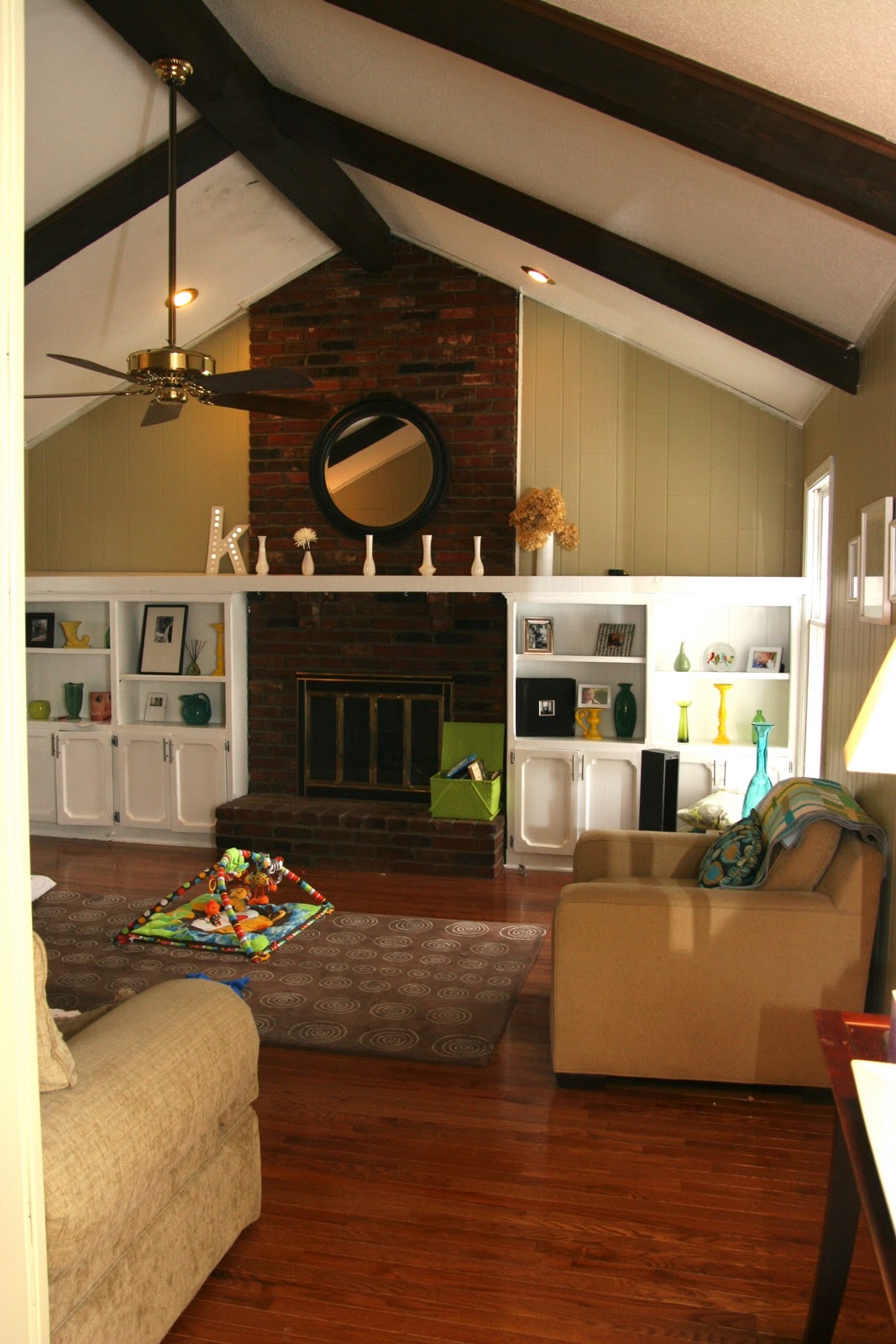 Remodelaholic Dramatic Results Of A White Painted Brick Fireplace Dramatic Results Of A White Painted Brick Fireplace
