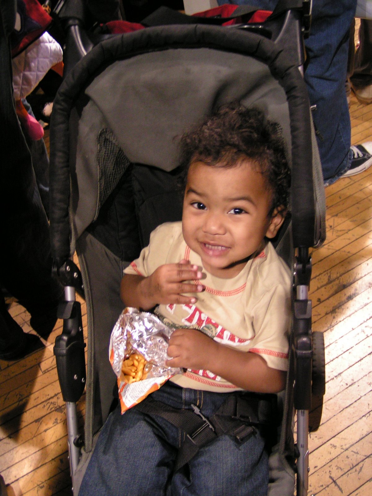 [11-16-08+Felt+Club+(24).JPG]