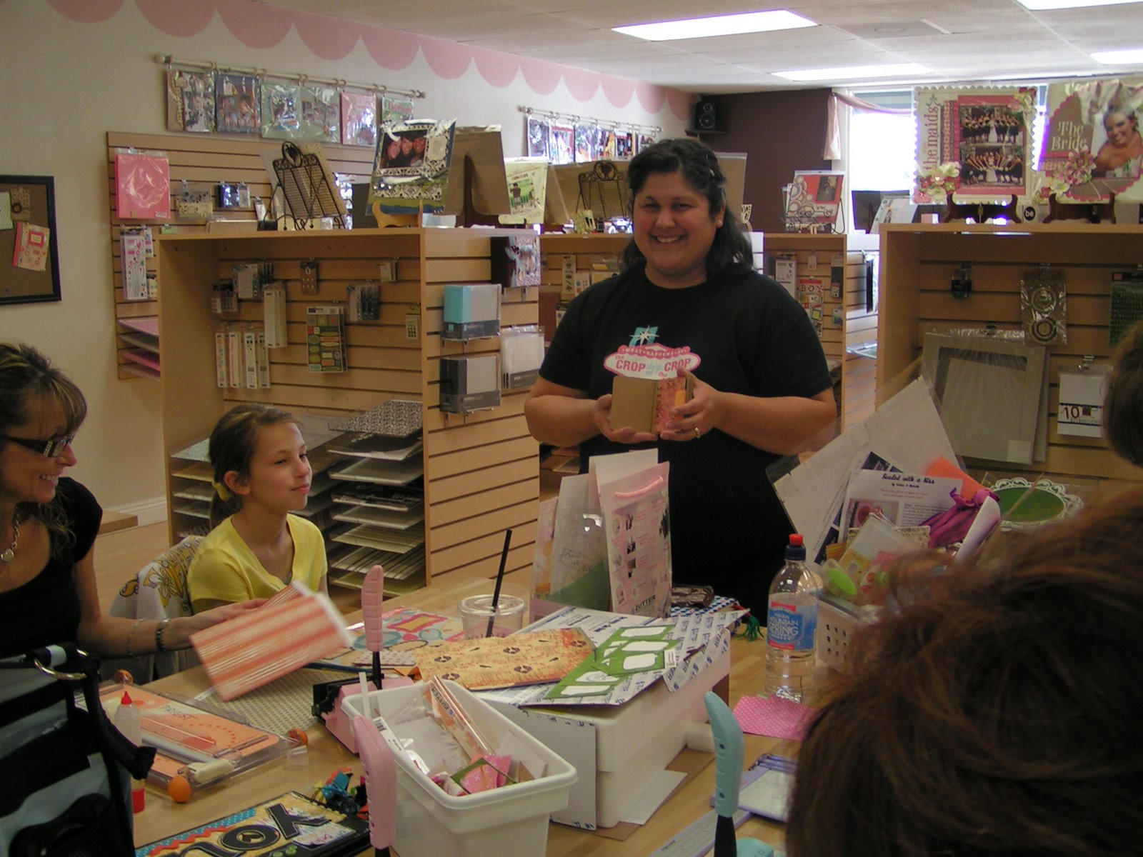 [3-1-09+BIA+Basics+at+Table+006.JPG]