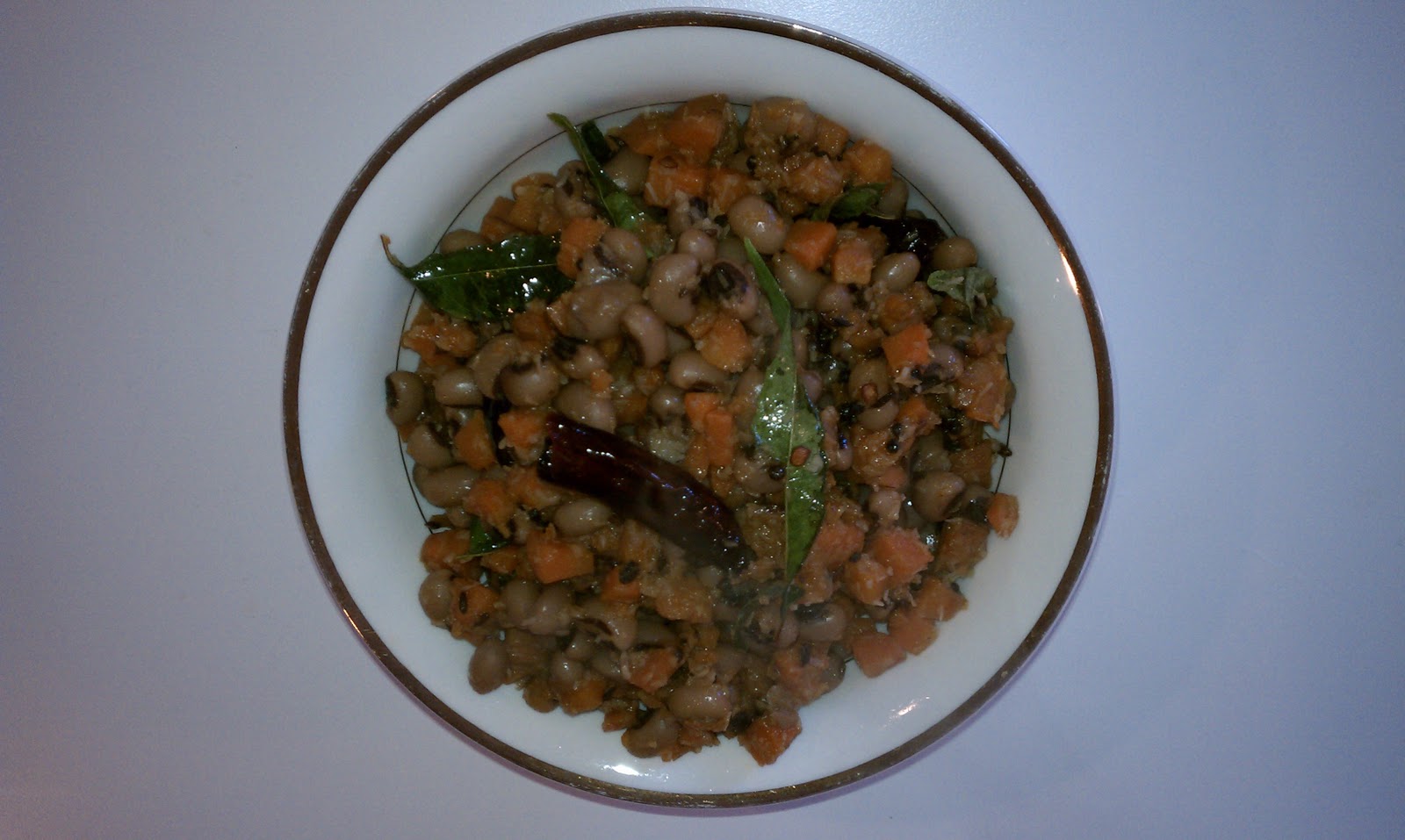 MY HOME MADE RECIPES CARROT AND BLACK EYED BEANS CURRY