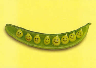 faces-in-vegetables-fruits+%2810%29