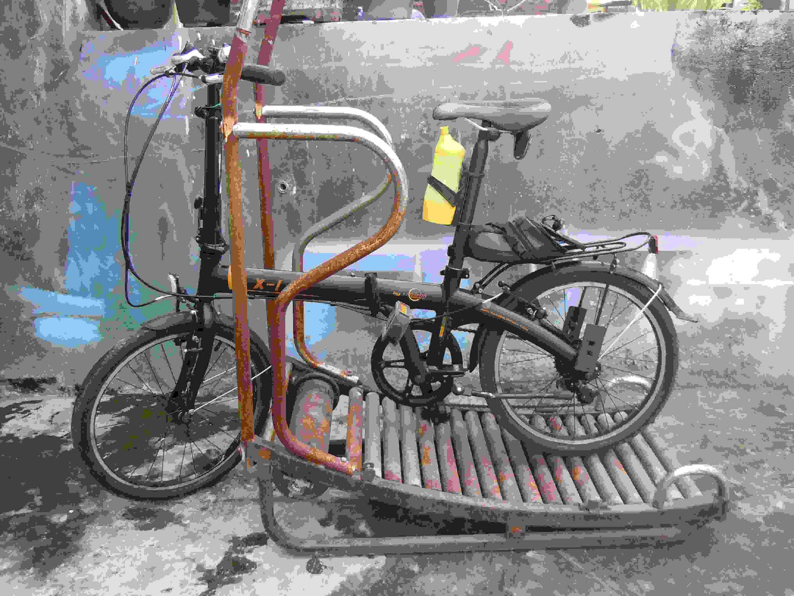 disana disitu disini (reuse reduce recycle) treadmill on bicycle OR